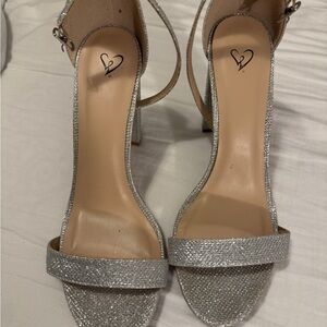 Windsor Glittering Silver Heels